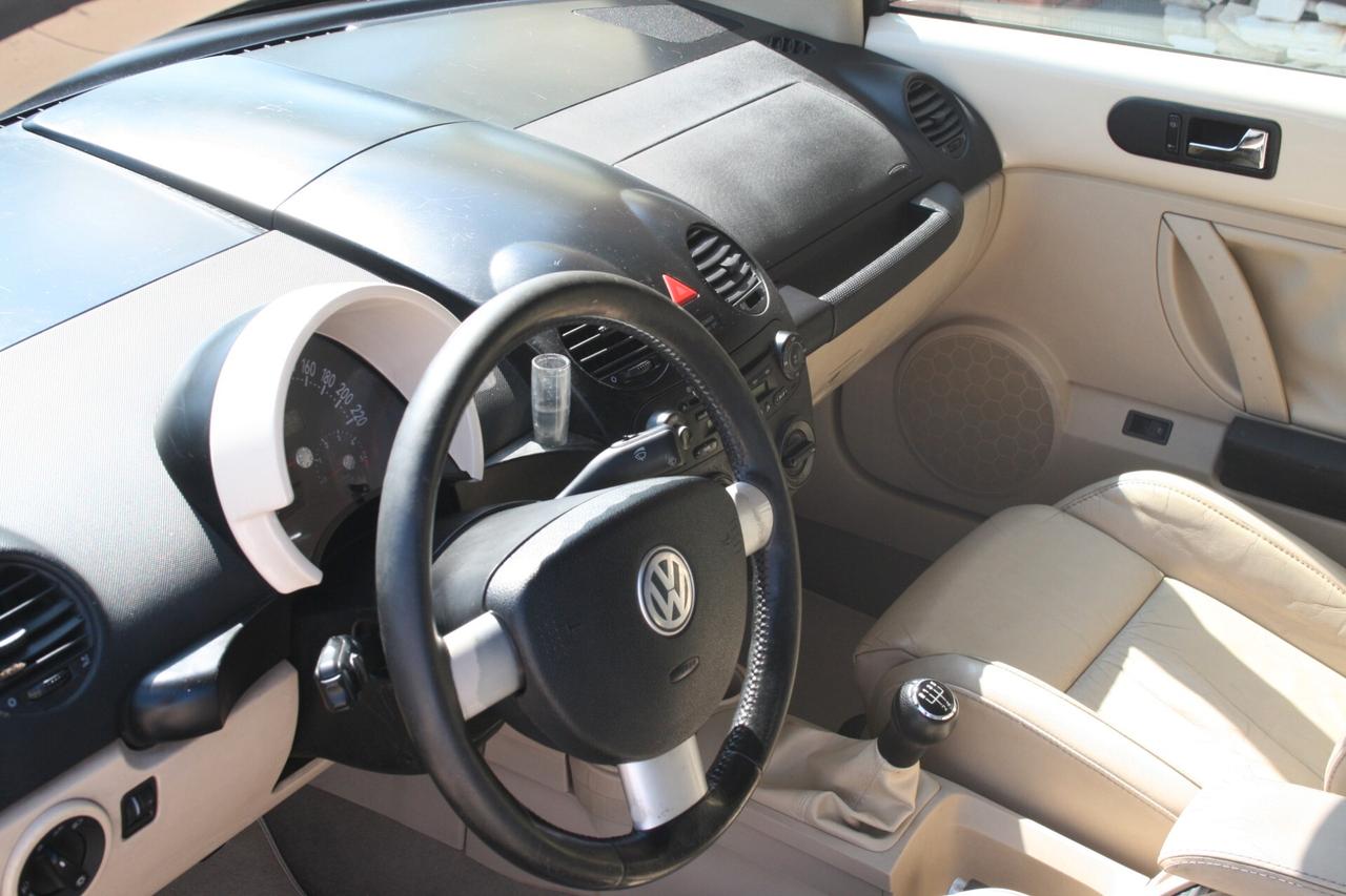 Volkswagen New Beetle 1.9 TDI 101CV Cabrio