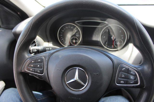 MERCEDES-BENZ A 180 d Executive