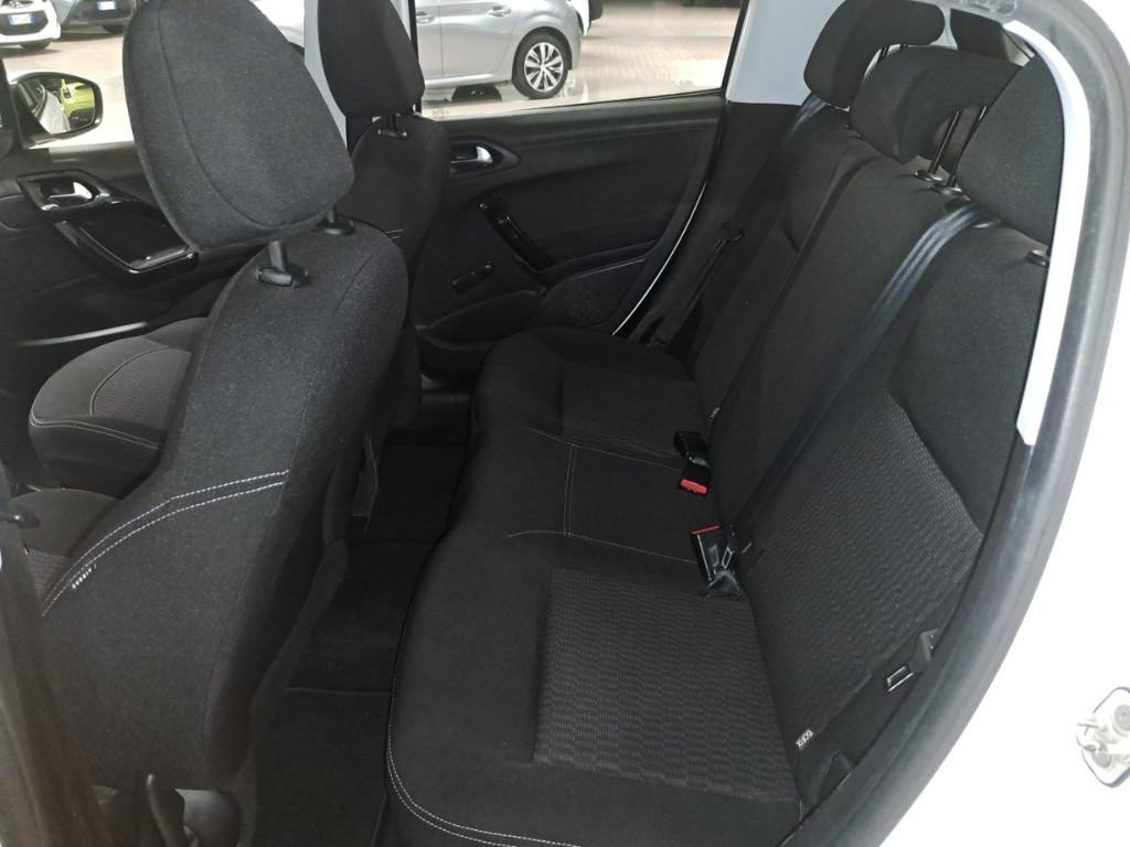 PEUGEOT 208 1° serie - PureTech 82 Stop&Start 5 porte Allure
