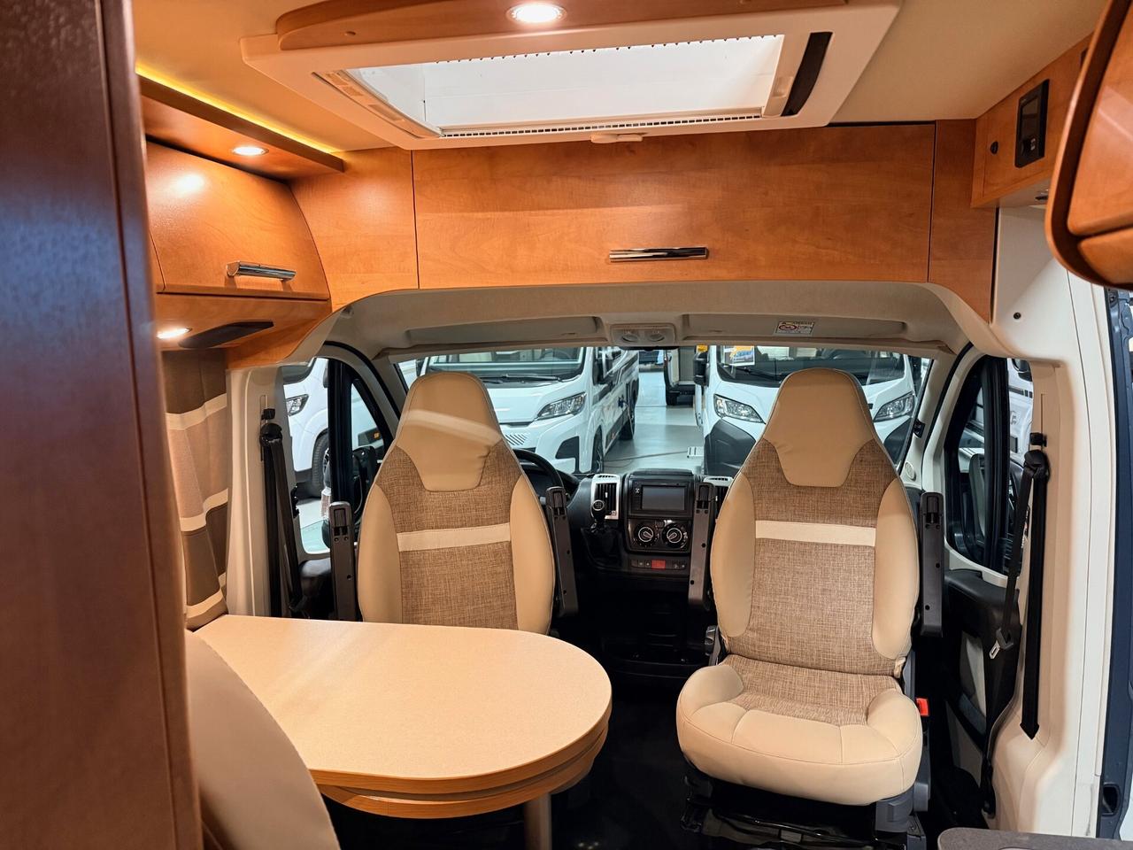 CAMPER MALIBU VAN 600 DB