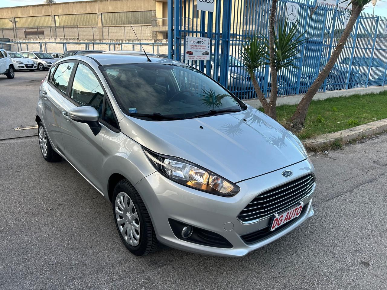 Ford Fiesta Gpl 1.4 benzina 97 cv 2014
