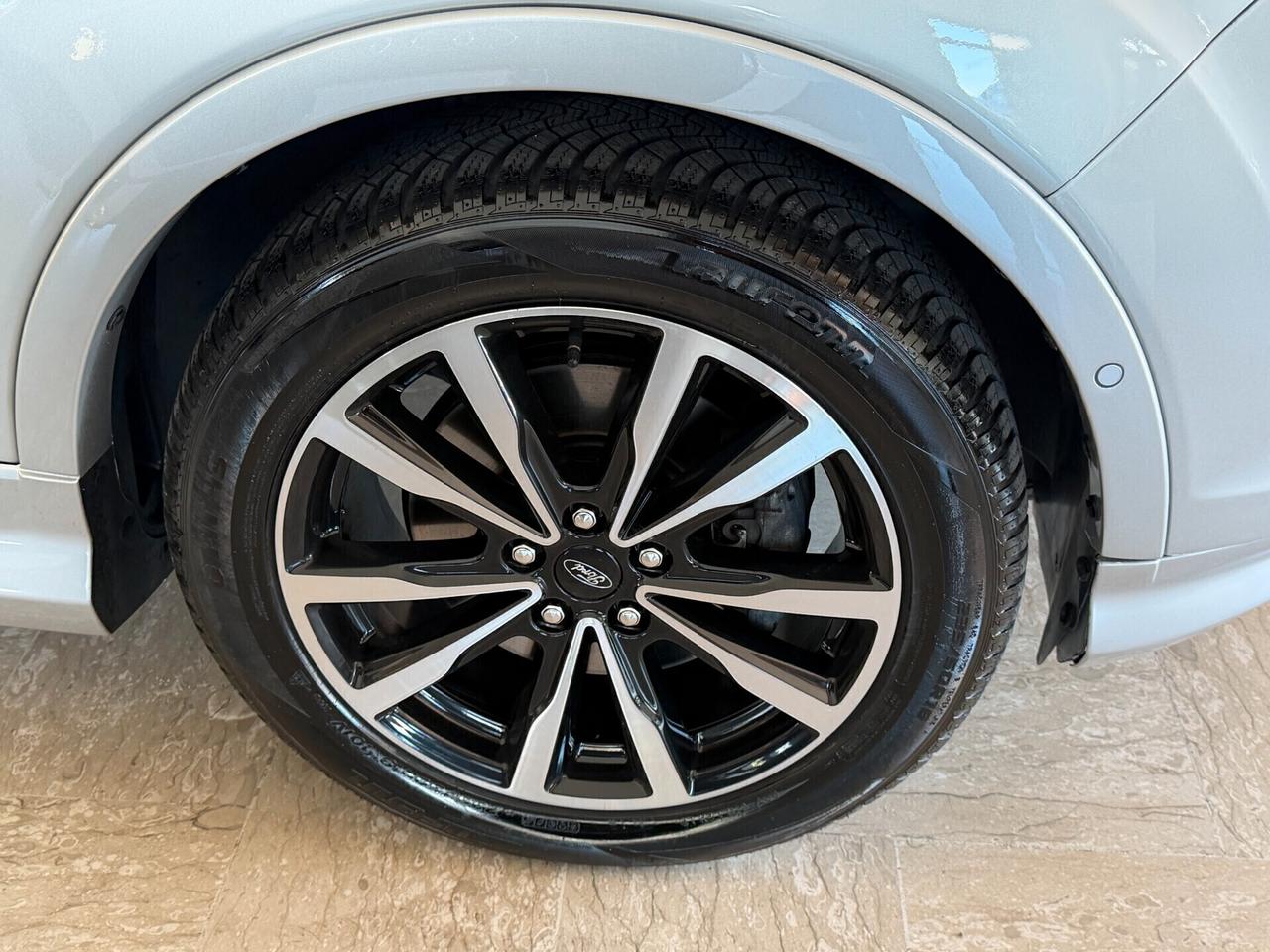 Ford Kuga 2WD 2.0 TDCI 120 cv. ST LINE