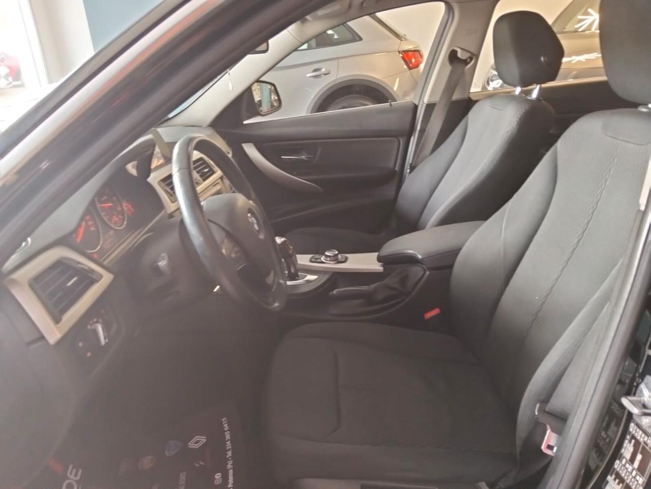 Bmw 318 318d Touring Business aut.
