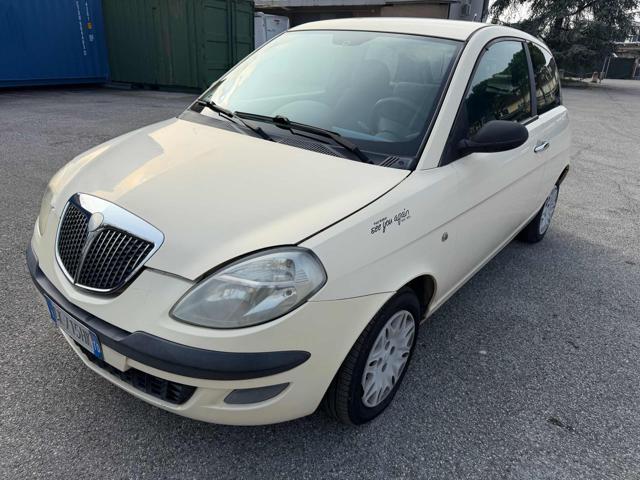 LANCIA Ypsilon 1.2 16V Platino senza nessun lavoro da fare