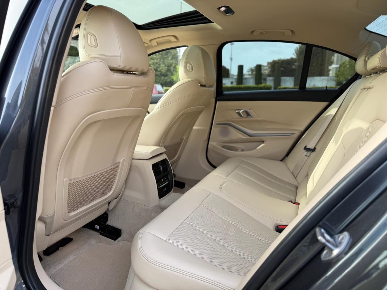 BMW 318d 2022 48V 2.0 150cv automatica