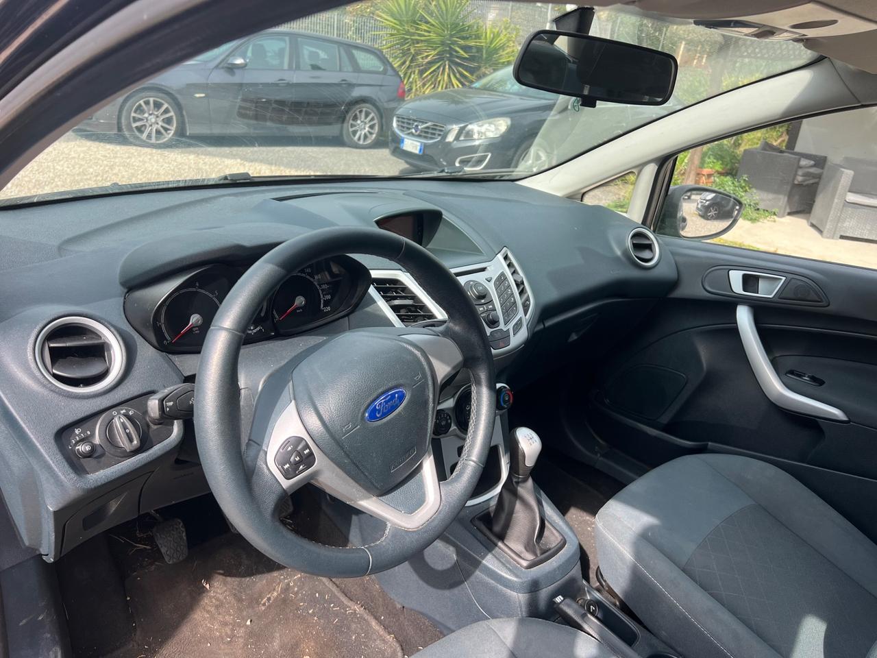 Ford Fiesta Ikon 1.2 16V 82CV 5p. Business