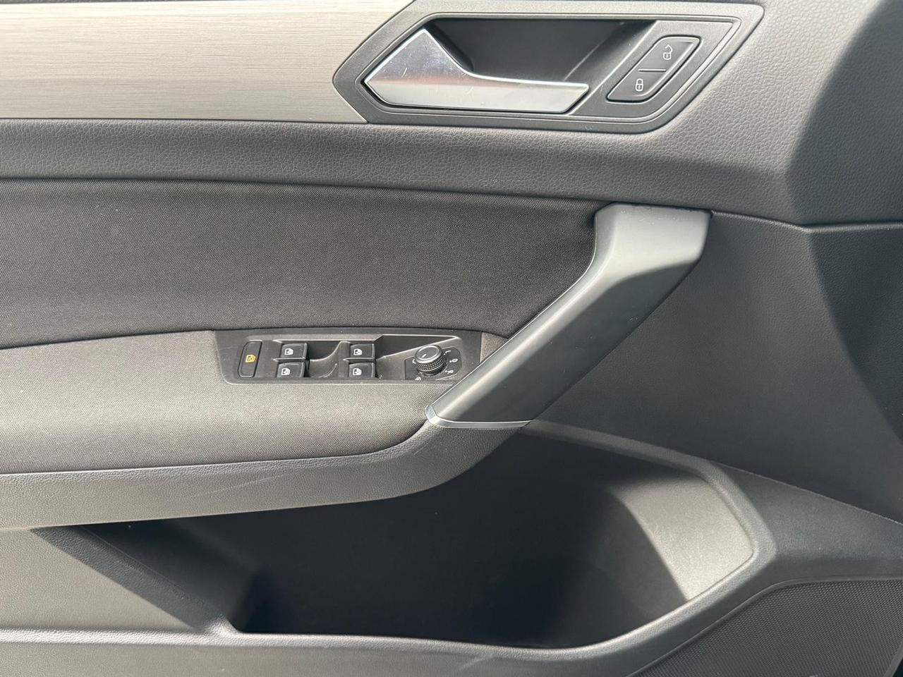 Volkswagen Touran 1.6 TDI 115 CV SCR DSG Highline BlueMotion Tech.