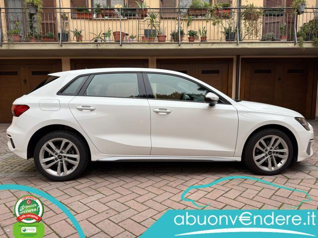 AUDI A3 SPB 35 TFSI Identity Black KM ZERO