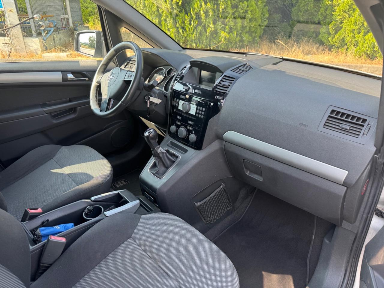 Opel Zafira 1.8 16V GPL-TECH Cosmo