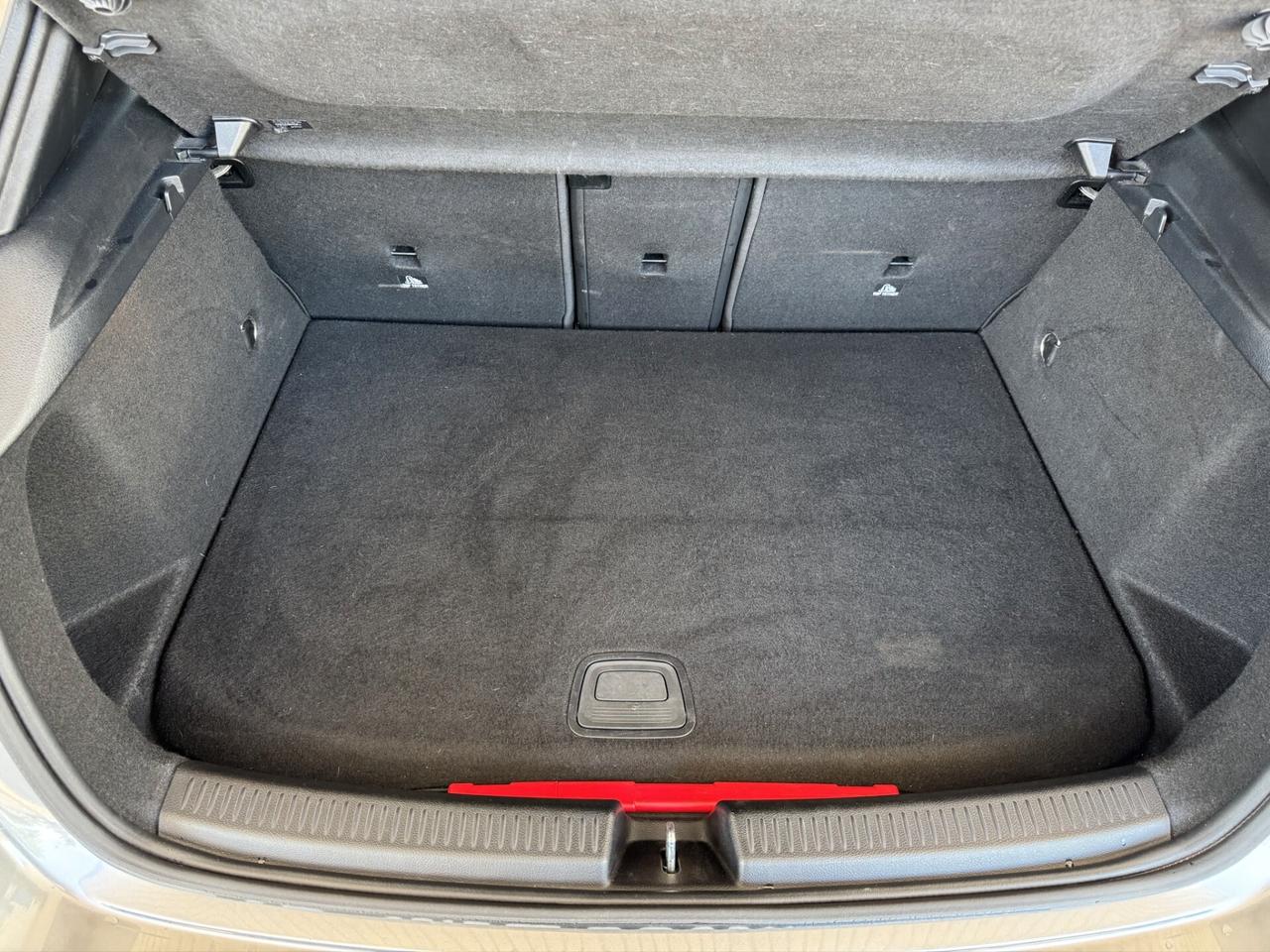 Mercedes-benz A 250 e Automatic EQ-Power Premium AMG line