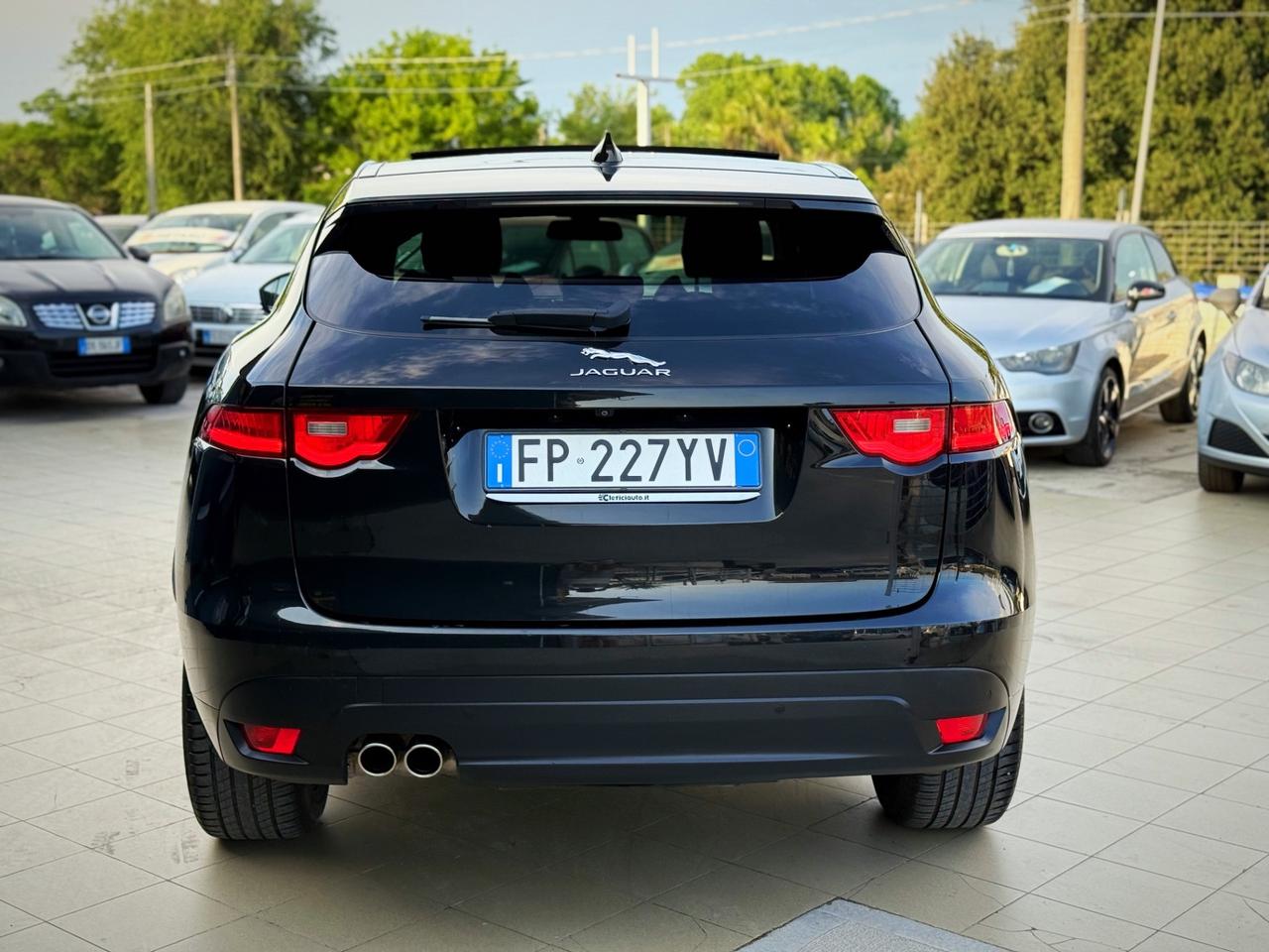 Jaguar F-Pace 2.0 D 180 CV AWD aut. Portfolio Garanzia 24 Mesi