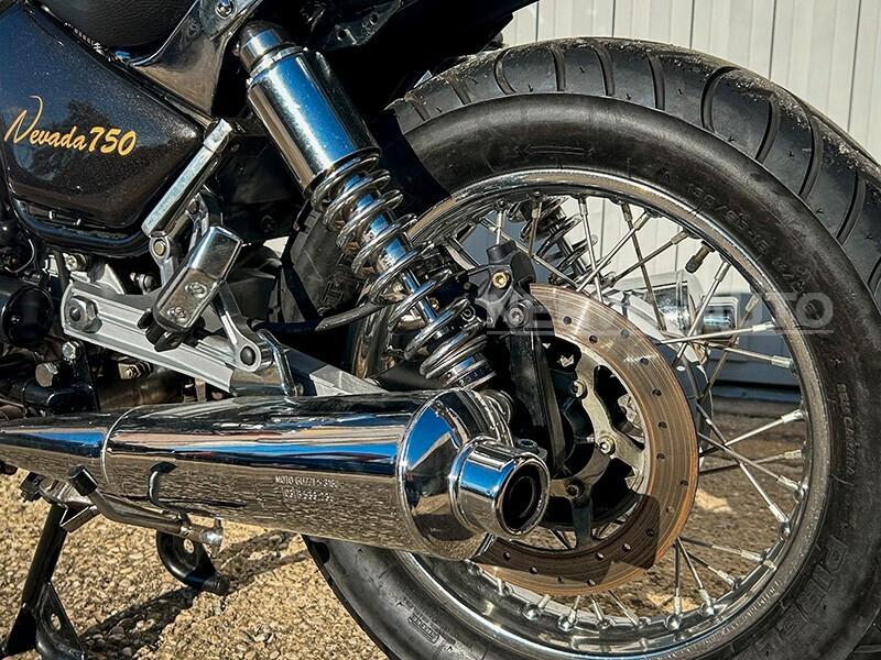 Moto Guzzi Nevada 750