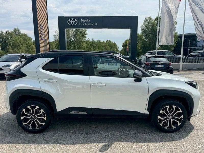 Toyota Yaris Cross 1.5H (116 CV) E-CVT Trend