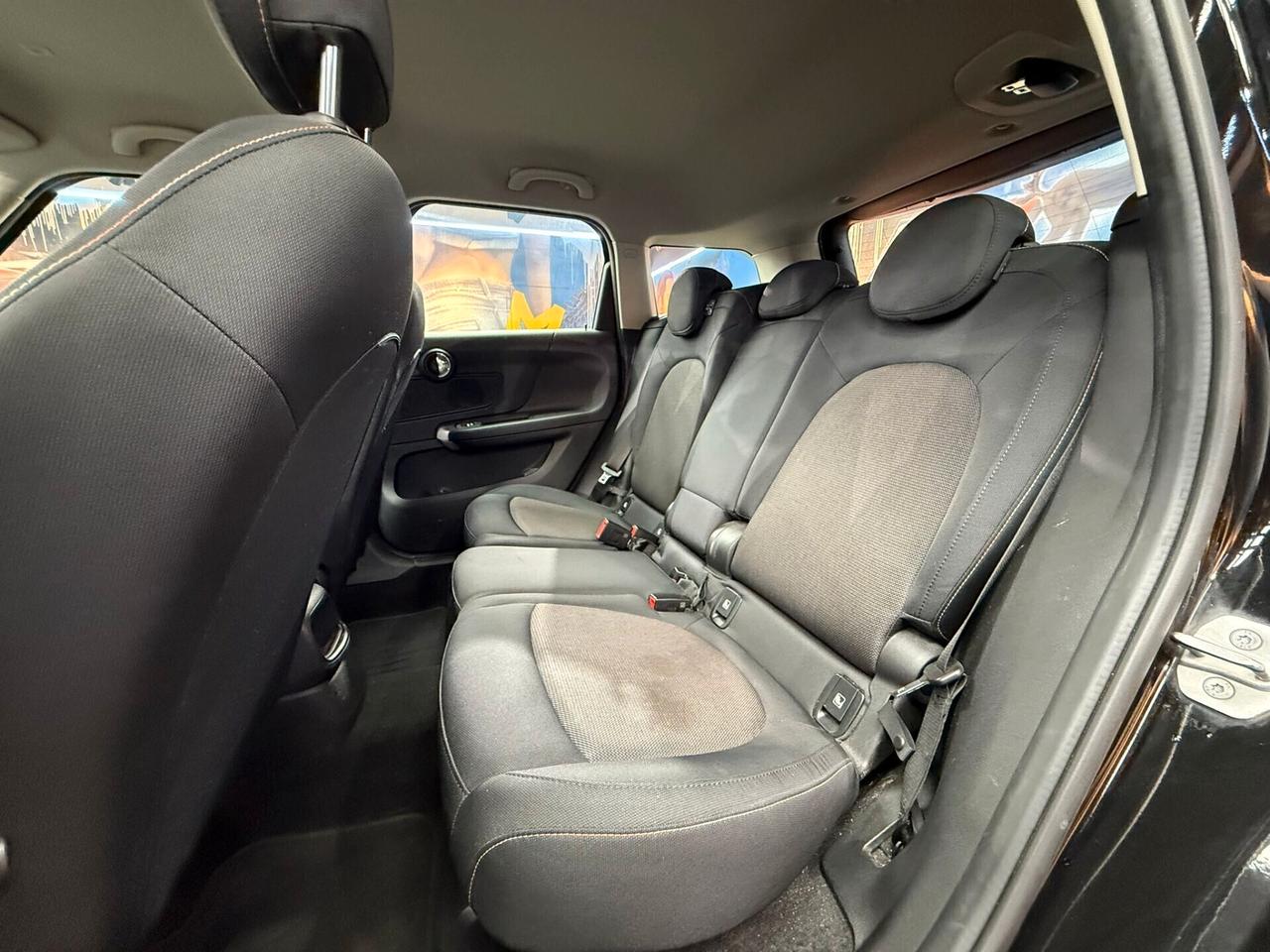 Mini One Countryman 1.5 D (329)