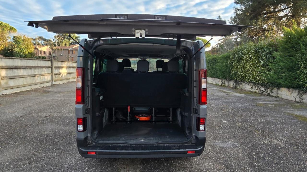 Renault Trafic 1.6 dCi 120CV Intens Passenger