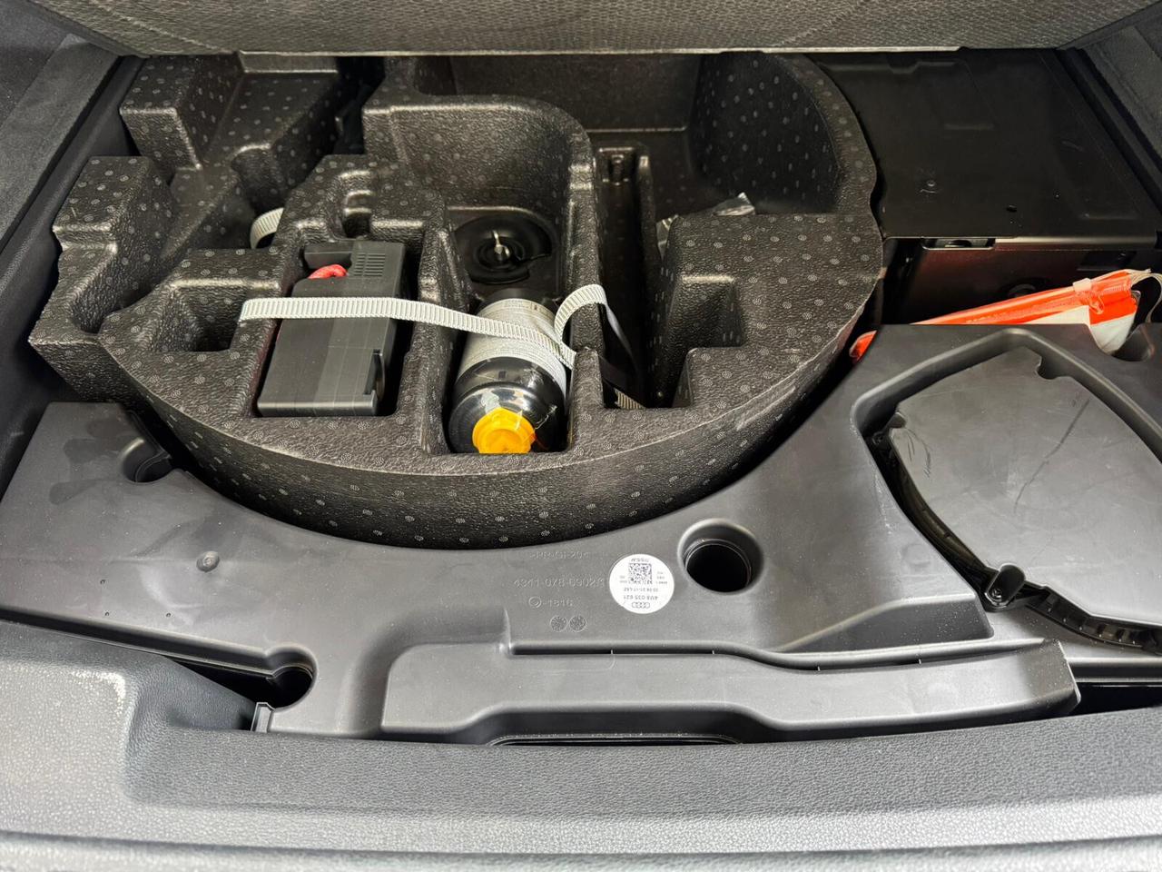 Audi Q8 45 TDI quattro tiptronic MHEV