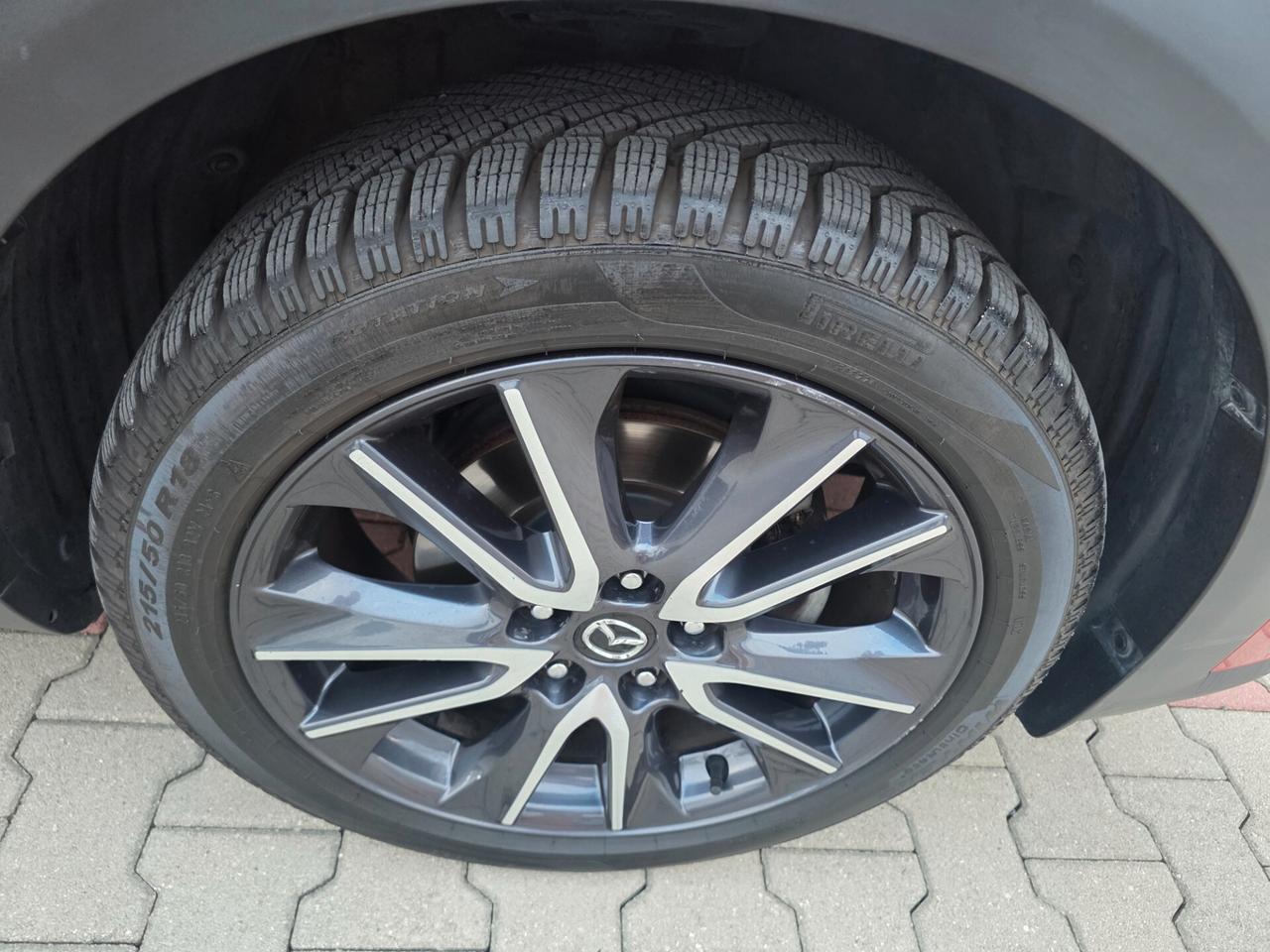Mazda CX-3 1.5D 4x4 autom.Edition gancio di traino