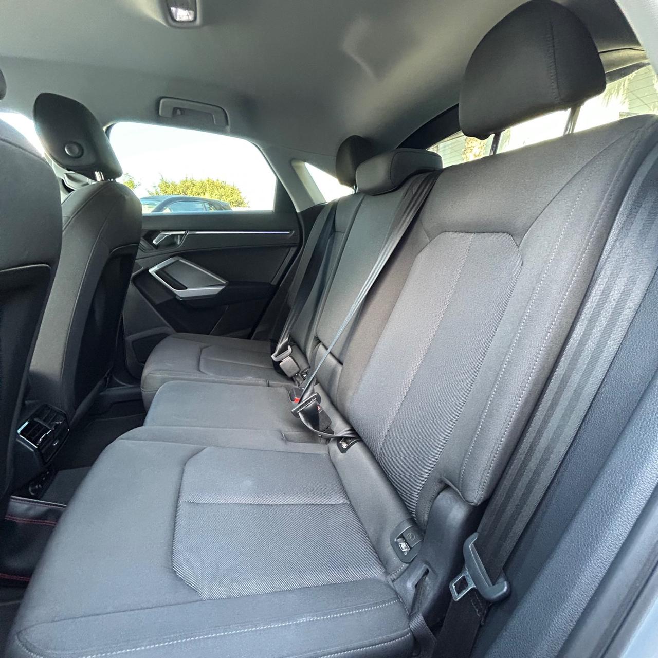 Audi Q3 SPB 35 TDI S tronic Business Plus