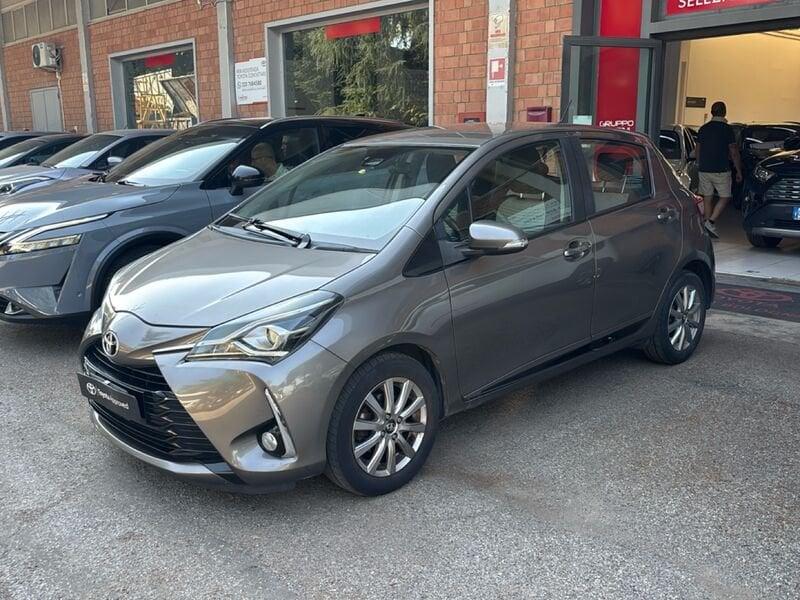 Toyota Yaris 1.0 Lounge