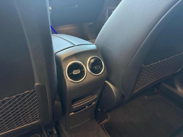 MERCEDES-BENZ GLB 200 d Automatic AMG Line premium plus Seaside Edition