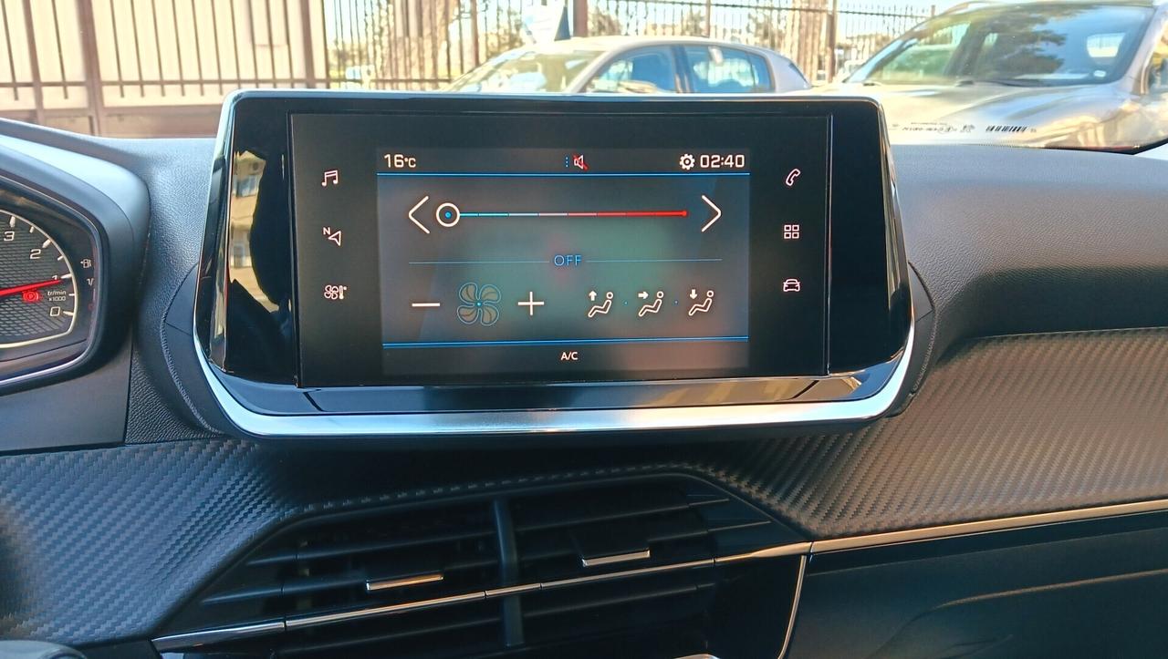 PEUGEOT 2008 1.2 BENZ-GARANZIA FULL