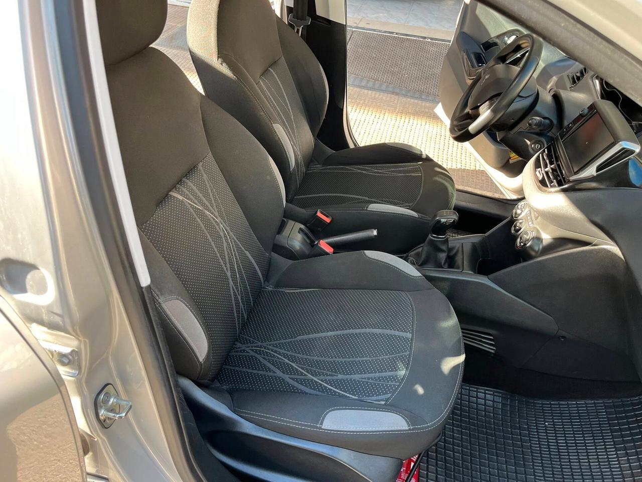 Peugeot 208 PureTech 82 5 porte Active