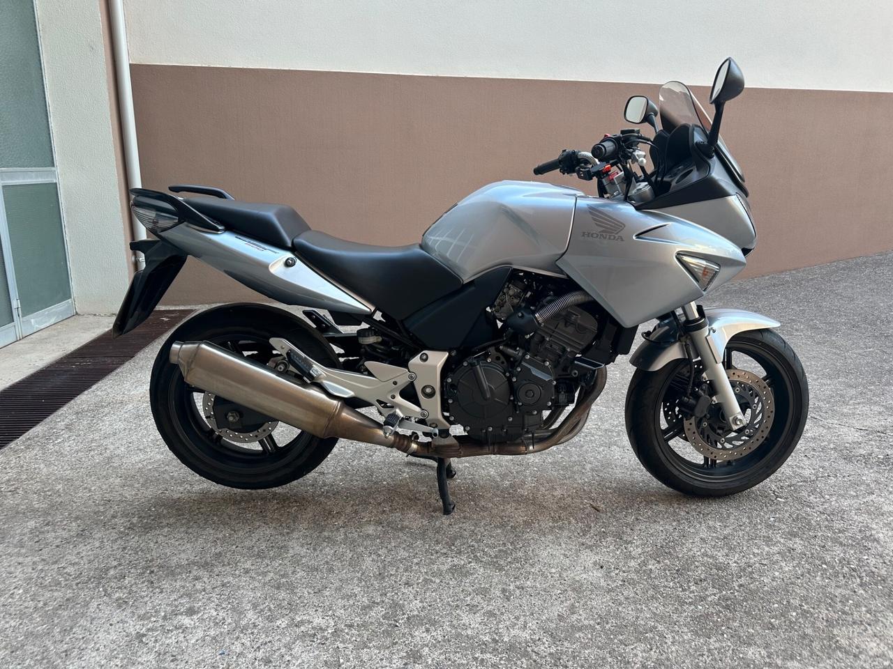 Honda CBF 600