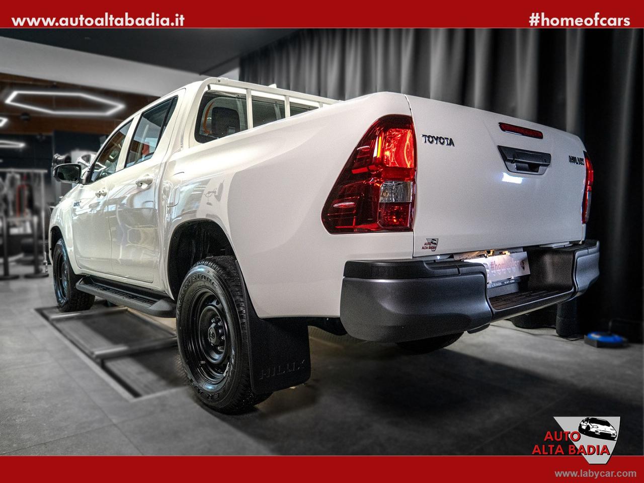 TOYOTA Hilux 2.8 D-4D 4WD 4p. DoubleCab Comfort | 204CV