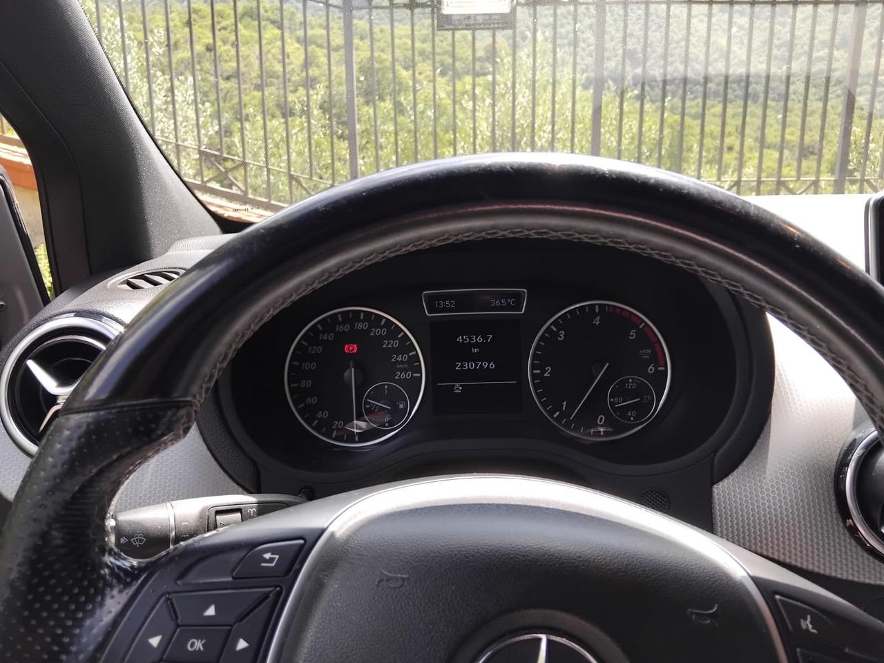 Mercedes-benz B 180 CDI Premium