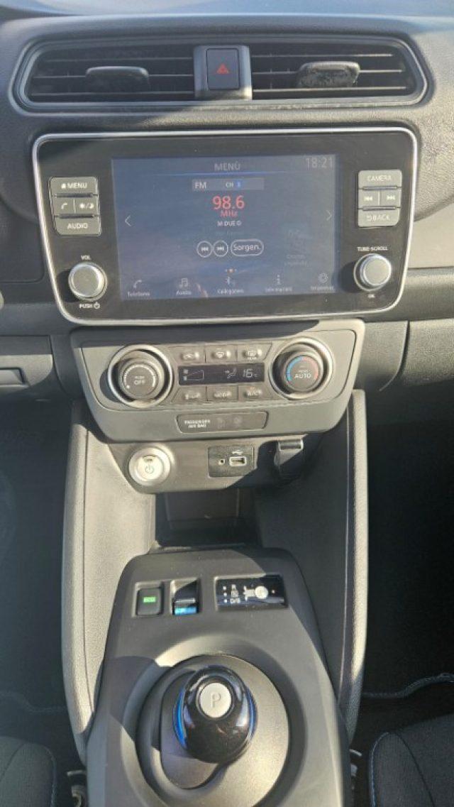 NISSAN Leaf Acenta 40 kWh