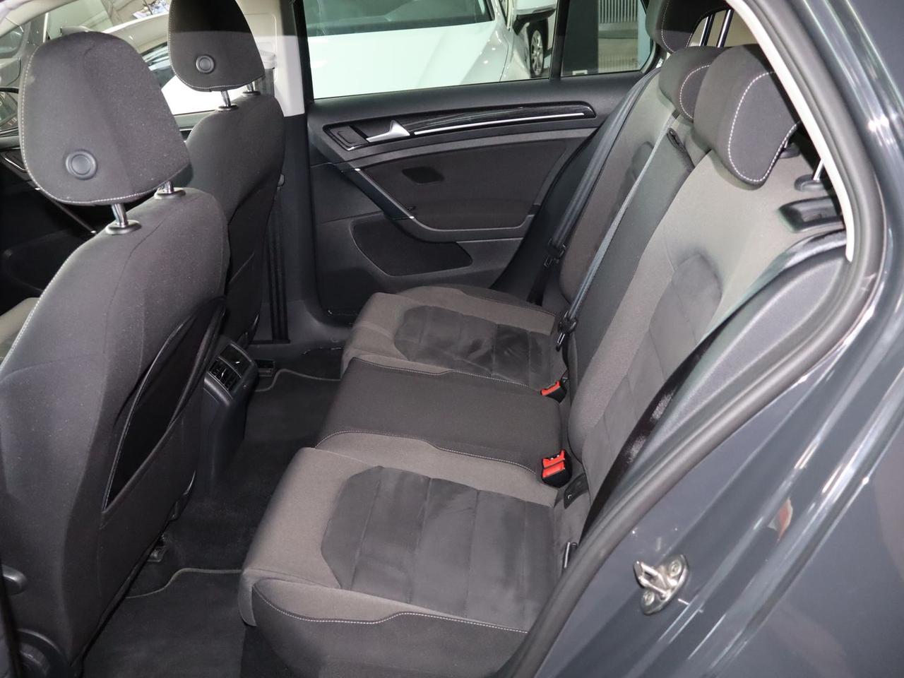 Volkswagen Golf Highline 2.0 TDI BlueMotion #9776