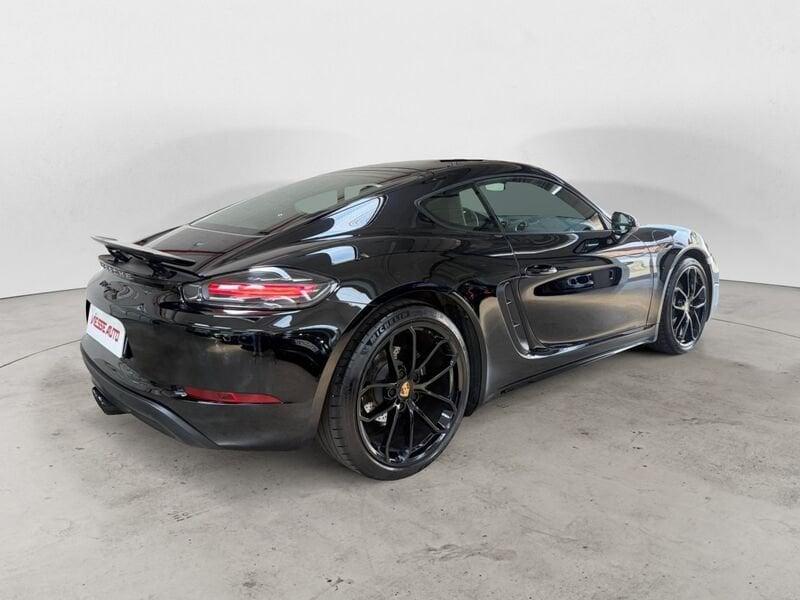 Porsche 718 2.0 Cayman Style Edition
