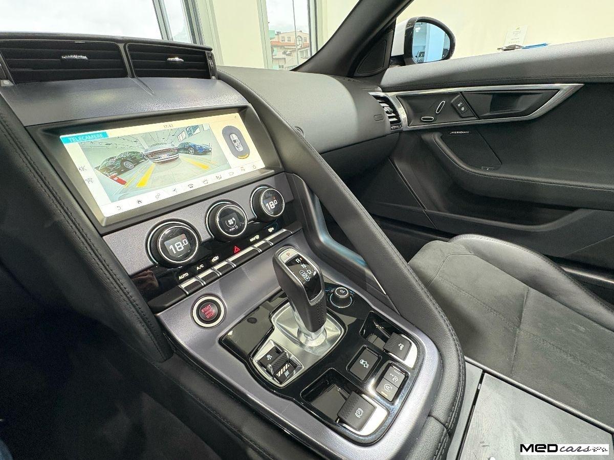 JAGUAR - F-Type - 2.0 aut. Convertibile