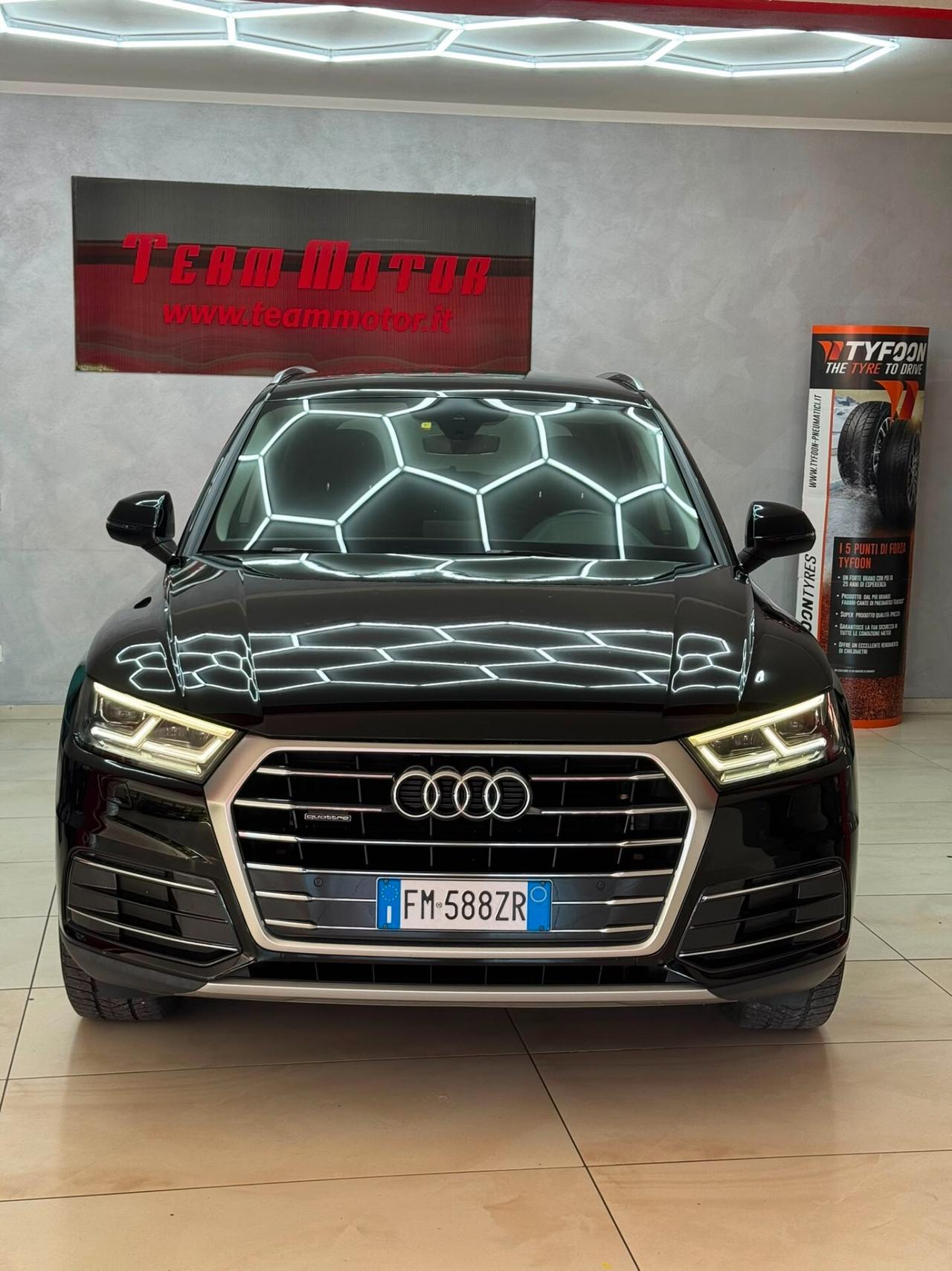 Audi Q5 2.0 TDI 190 CV quattro S tronic Business Sport
