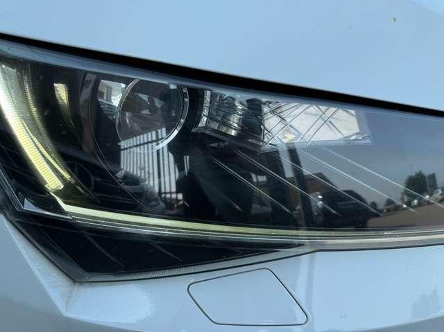 Skoda Superb Superb Wagon 2.0 tdi Ambition 150cv dsg