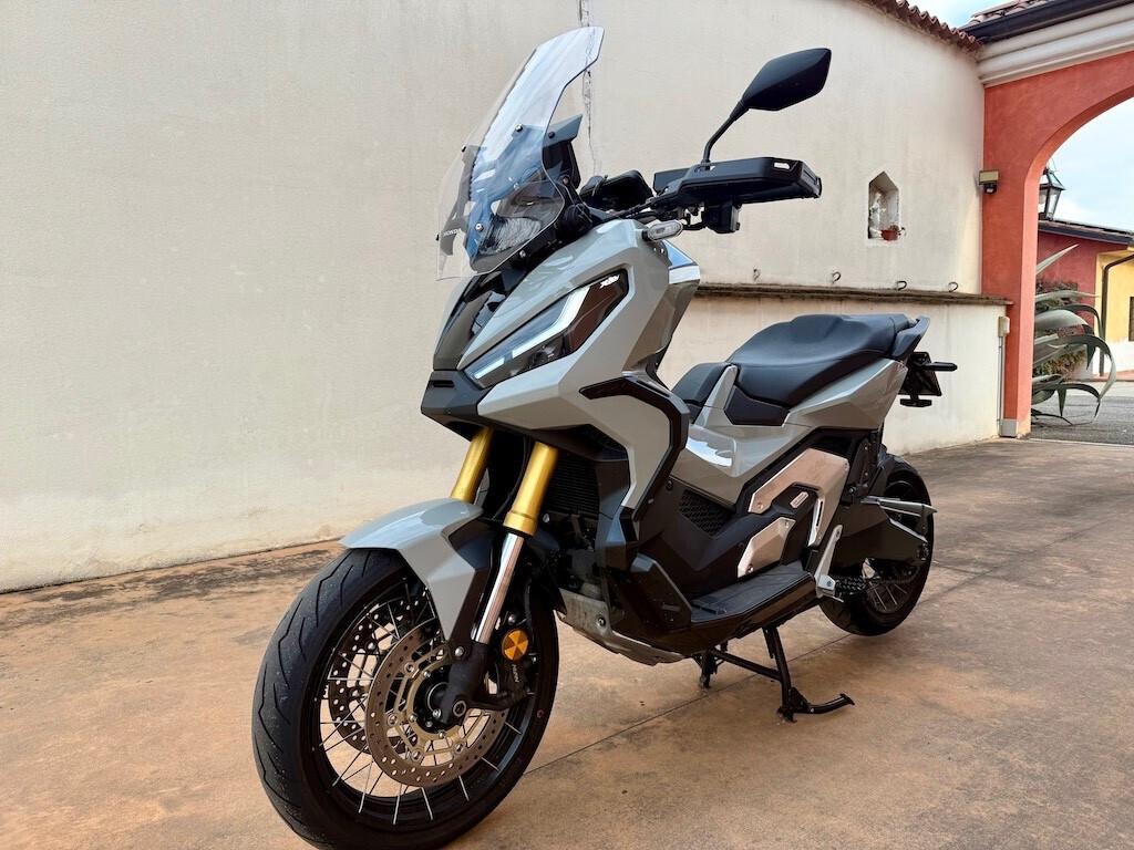 Honda X-ADV 750