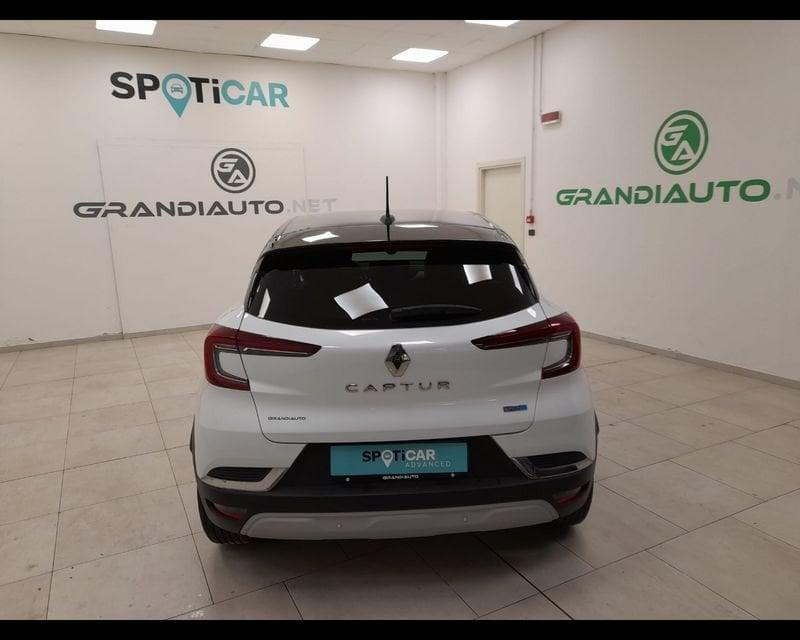 Renault Captur II 1.6 E-Tech hybrid Intens 145cv auto
