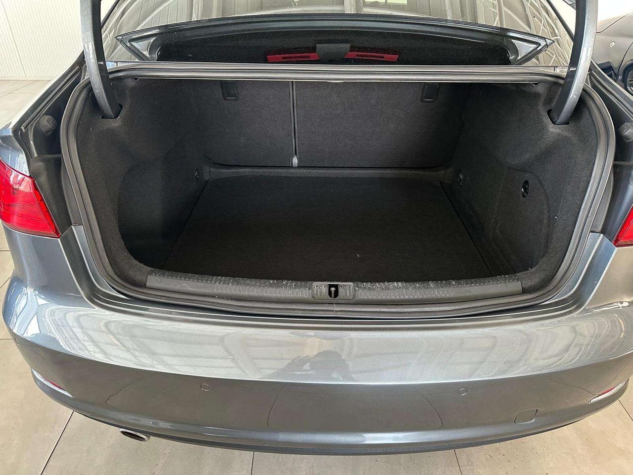 Audi A3 A3 III 2013 Sedan Sedan 1.6 tdi ULTRA 110cv E6