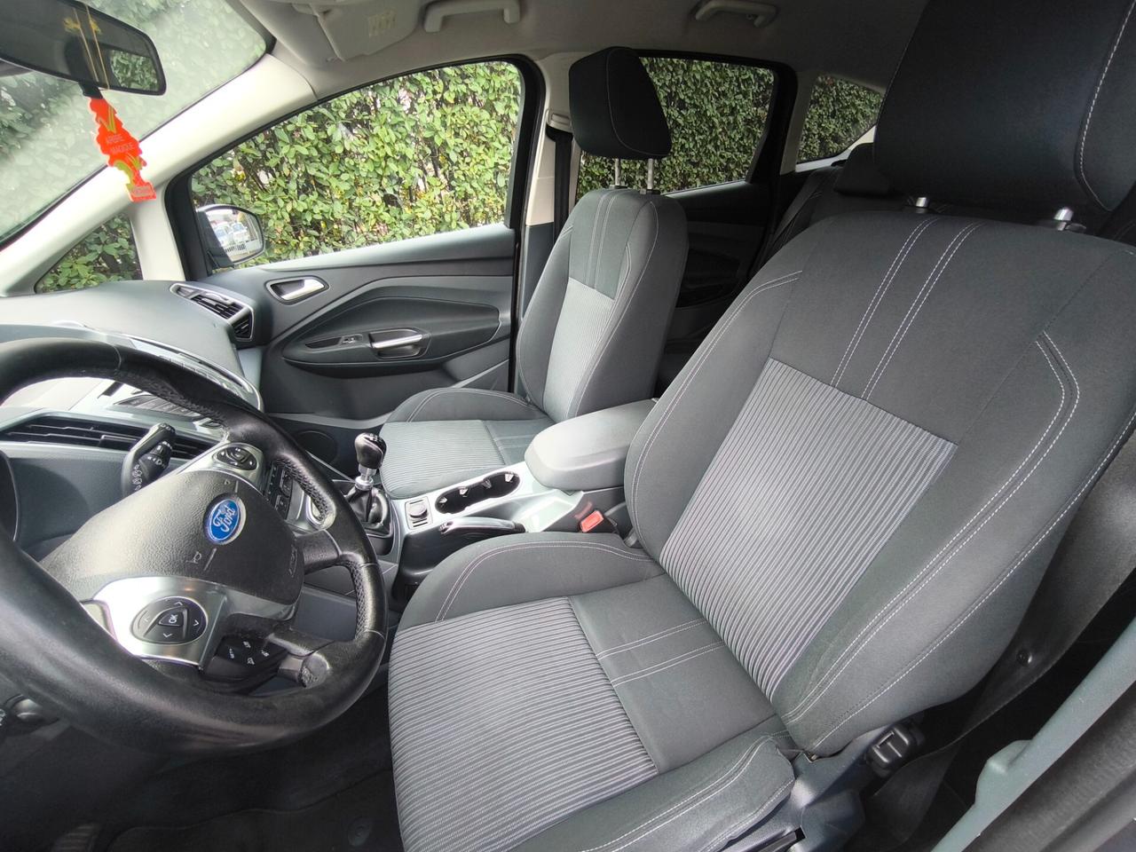 FORD C-MAX 1,6 TDCI- TITANIUM- OK NEOPATENTATI