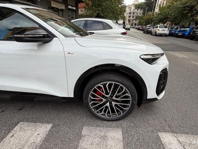 AUDI Q5 TDI 204Cv mHEV+ S tronic quattro S line edition