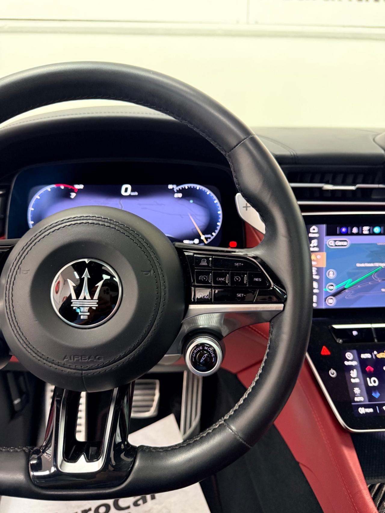 Maserati Grecale 2.0 MHEV 330 CV AWD Modena 01/2023 TETTO VENTILATI 360'