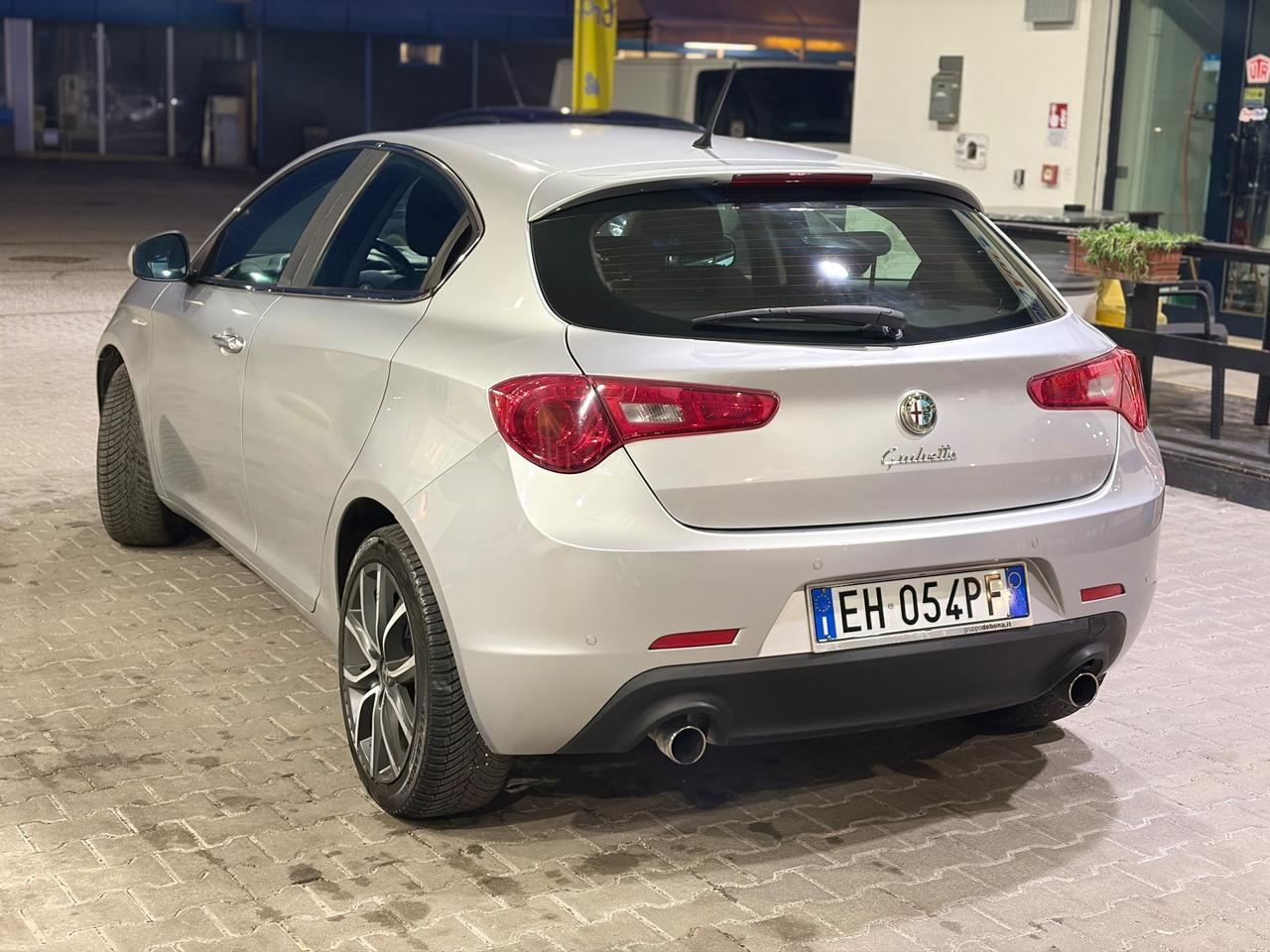 Alfa Romeo Giulietta 2.0 JTDm-2 2011 exlusive