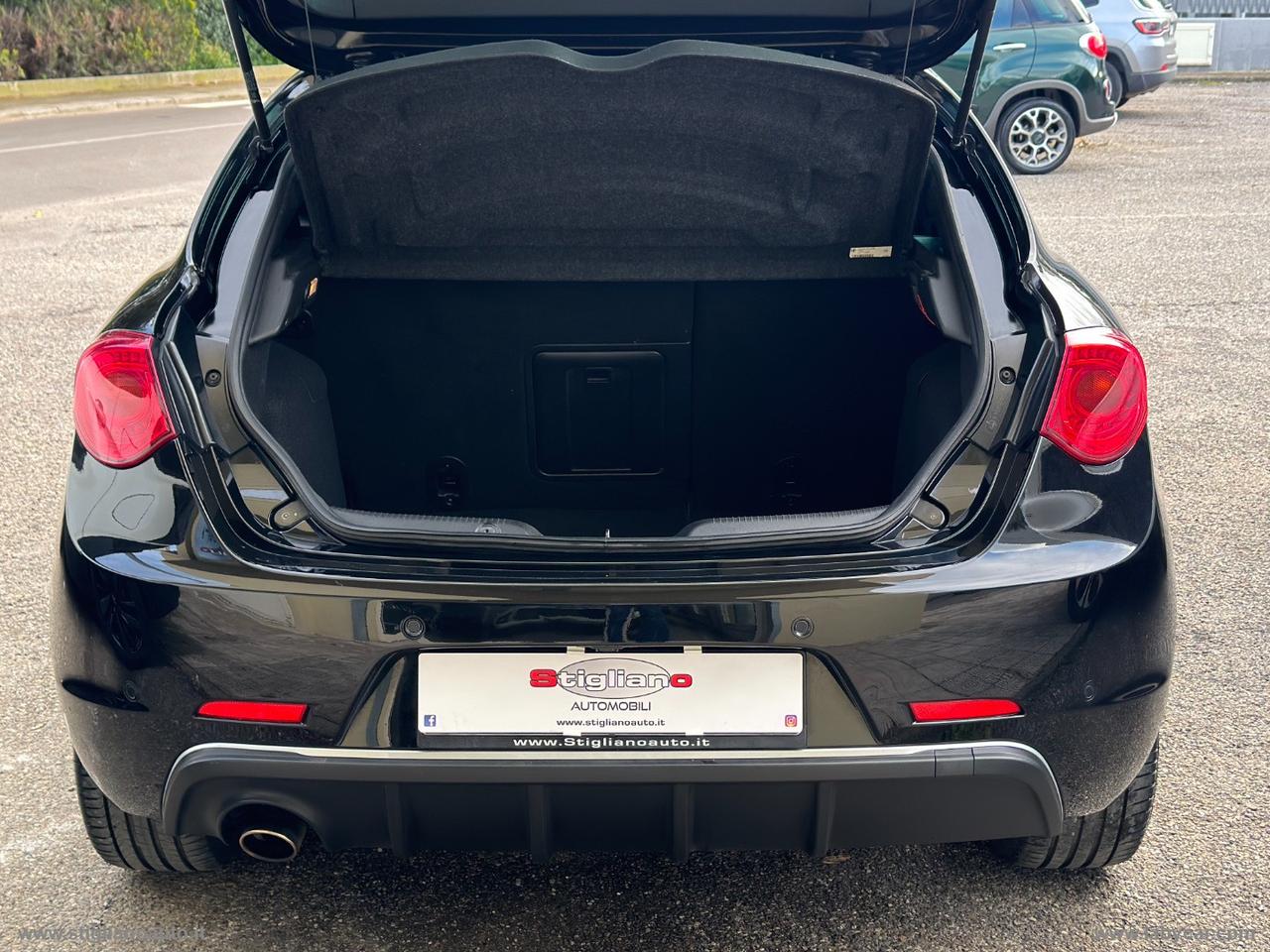 ALFA ROMEO Giulietta 1.6 JTDm 120 CV EXECUTIVE XENO TELEC POST