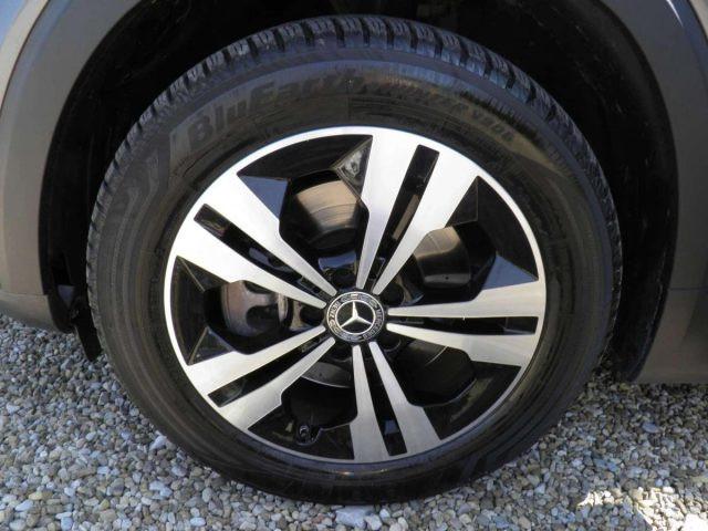 MERCEDES-BENZ GLB 200 D D AUTOMATIC SPORT