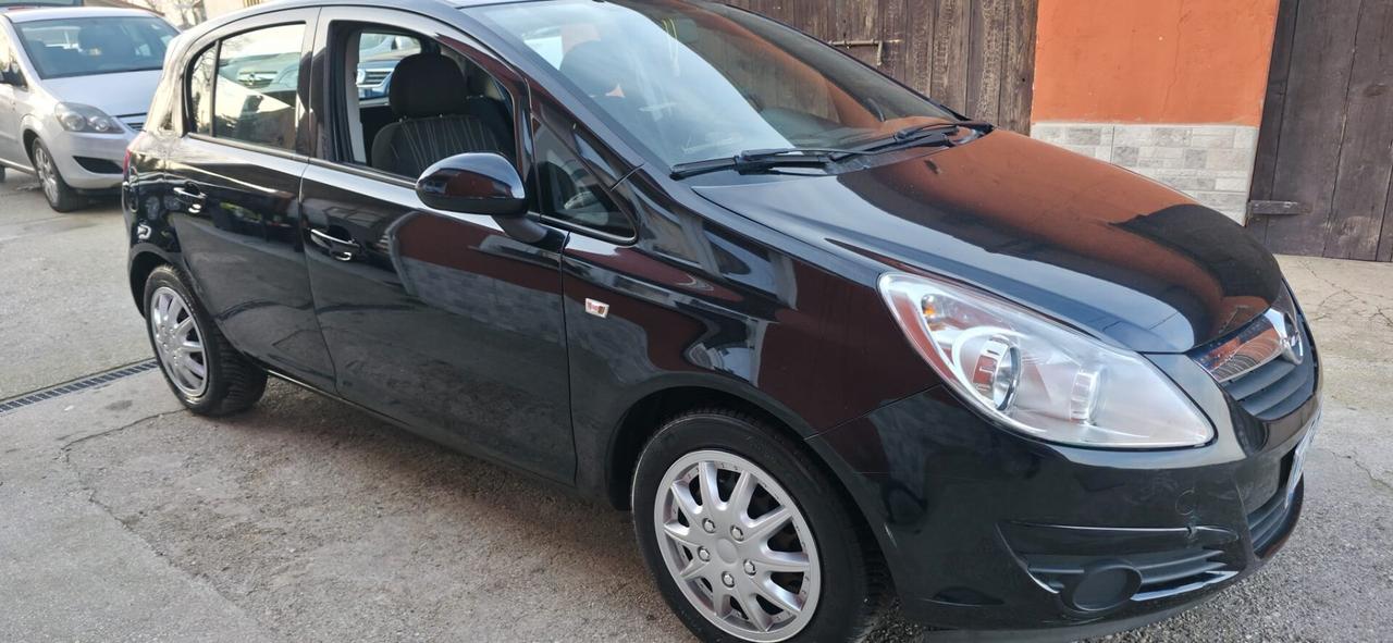 Opel Corsa 1.2 80CV 5 porte GPL-TECH Club neopatentati