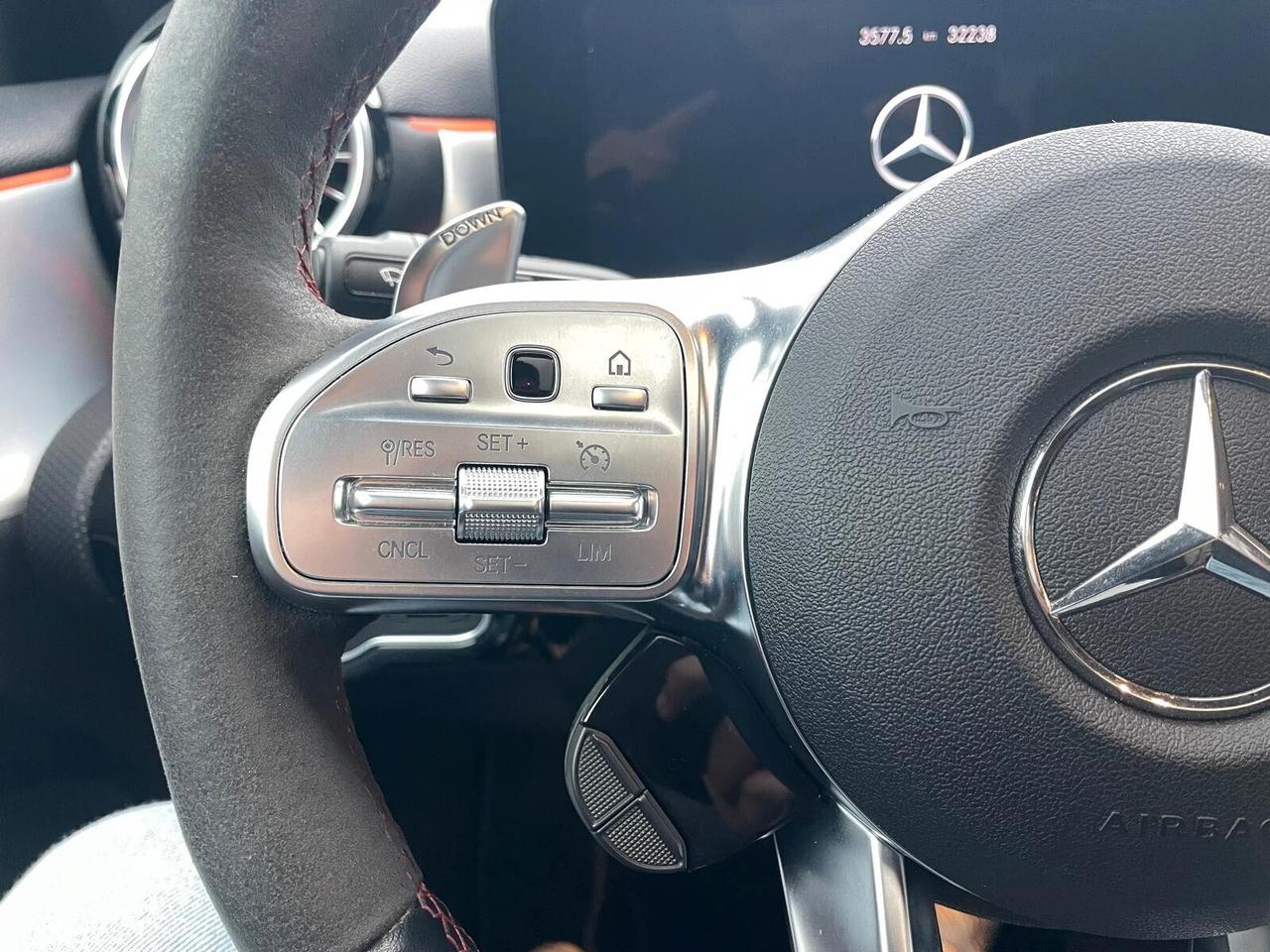 Mercedes-benz classe A 35 AMG 306 cv