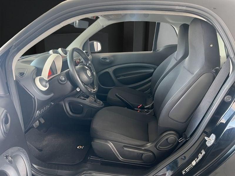 smart fortwo 70 1.0 52kW youngster twinamic