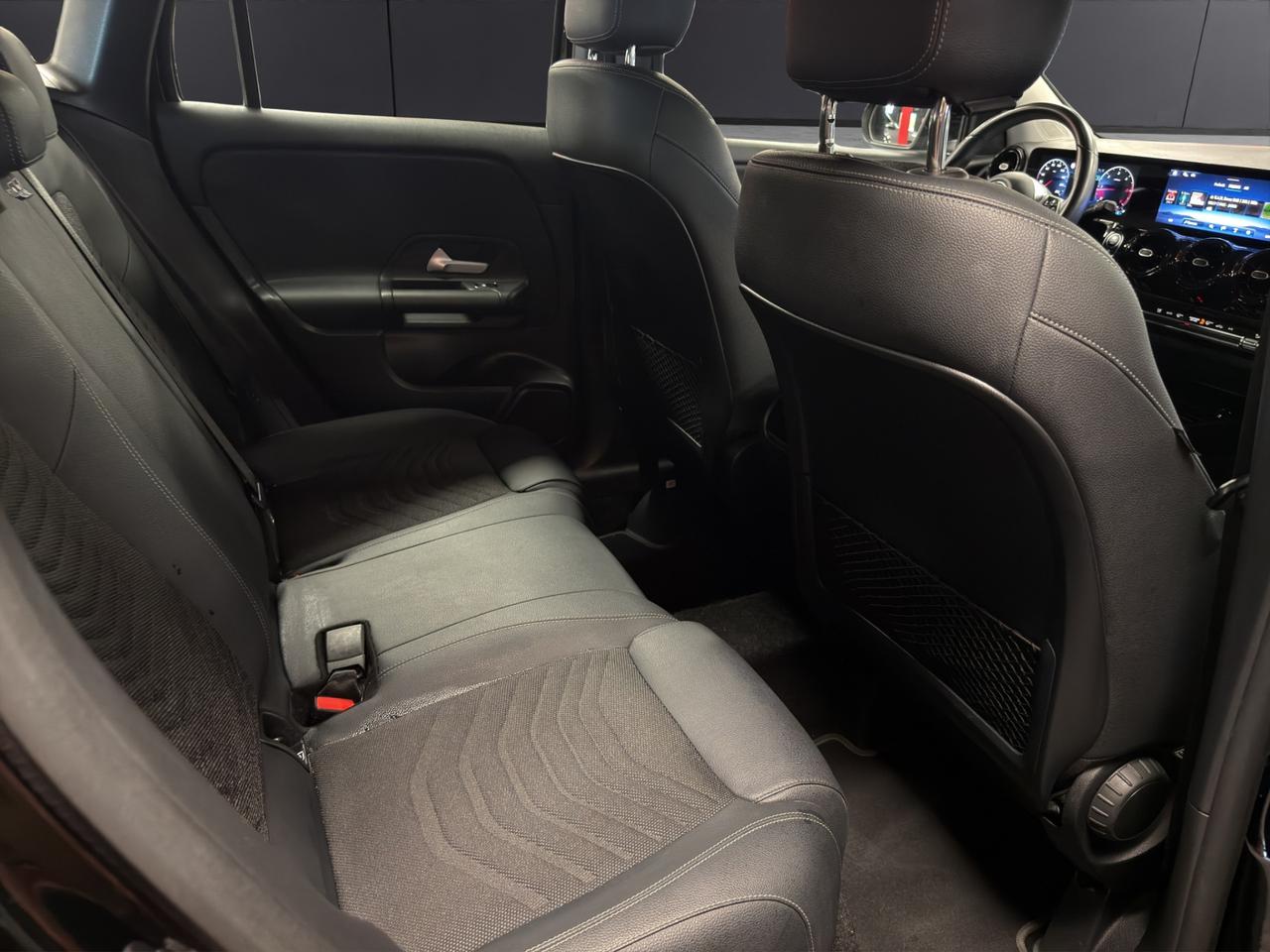Mercedes GLA 180 d Advanced auto
