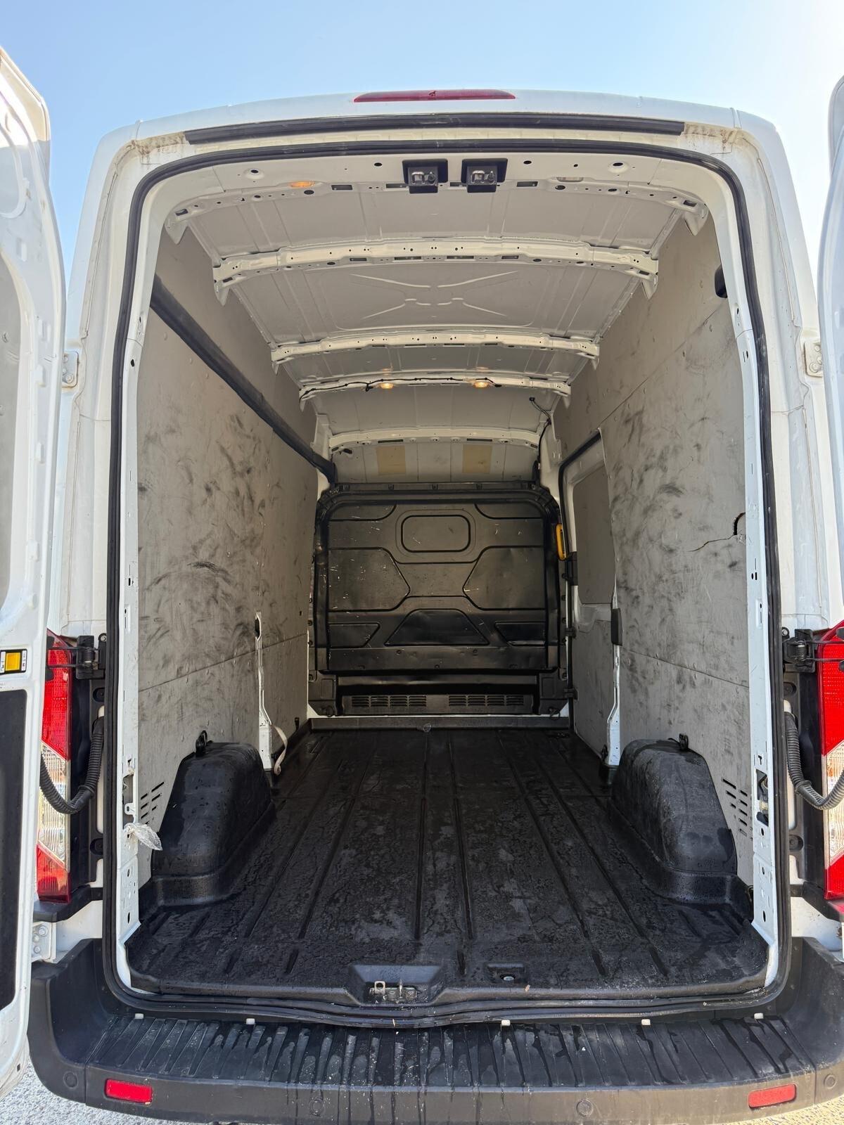 Ford Transit MAXI 2023