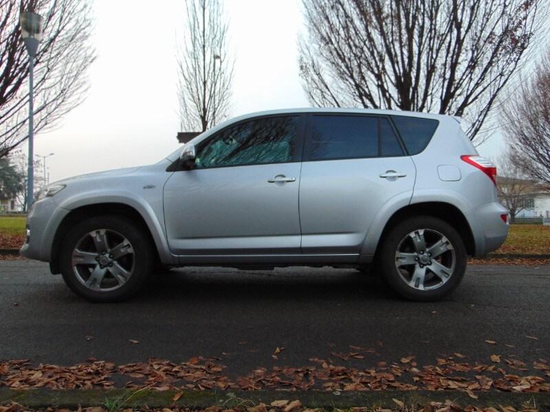 TOYOTA RAV4 3ª serie RAV4 Crossover 2.2 D-Cat ...